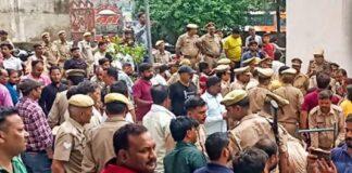 हाथरस भगदड़ मामले में यूपी पुलिस ने बड़ी कार्रवाई करते हुए गुरूवार को सत्संग आयोजन समिति से जुड़े छह सेवादारों को गिरफ्तार कर लिया।