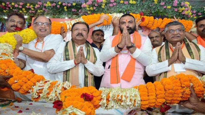 दिलीप जायसवाल ने कहा- विपक्ष तालाब की राजनीति करता है जबकि BJP सैलाब की राजनीति