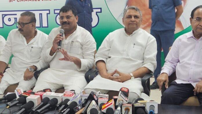 RJD के कई नेताओं ने ली JDU की सदस्यता, नेताओं ने किया पार्टी में स्वागत