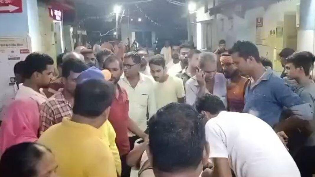 अपने ही भाई ने 2 बड़े भाई को मारी गोली, एक की मौत, दूसरे की हालत गंभीर