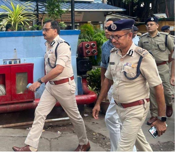 आरजी कर मेडिकल कॉलेज पहुंचे कोलकाता पुलिस उच्चाधिकारी