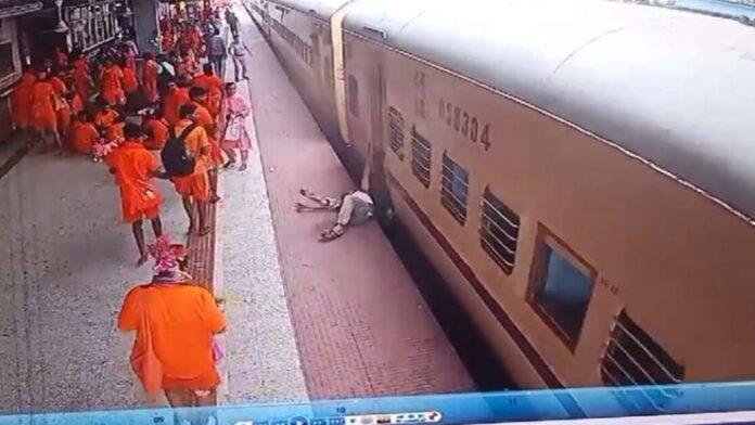 सर पर खुदा का हाथ हो तो किस बात की टेंशन, यात्री की जान जाते-जाते बची