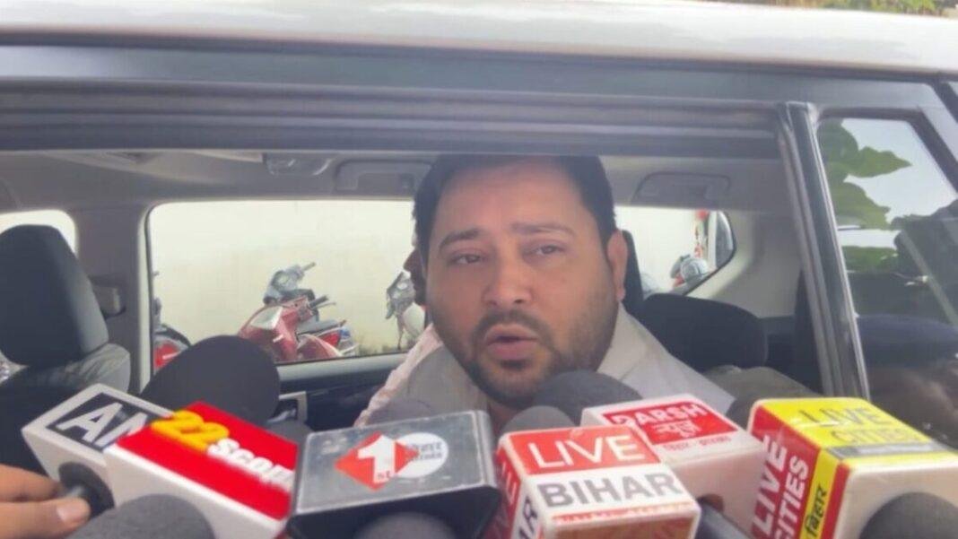 Tejashwi Yadav तेजस्वी ने कहा- हमें गर्व होता है वो काम लालू यादव ने किया था
