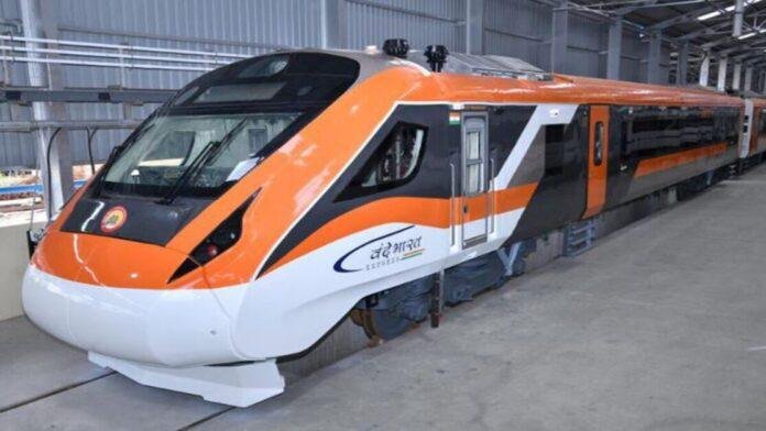 Vande Bhrat Exp (File Photo) टाटा-पटना के बीच 15 अगस्त से दौड़ सकती है 'वंदे भारत एक्सप्रेस'