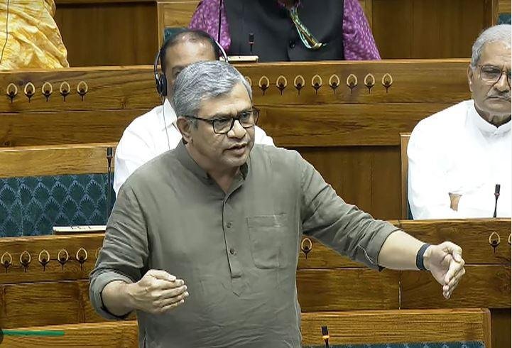 अश्विनी वैष्णव की फाइल फोटो