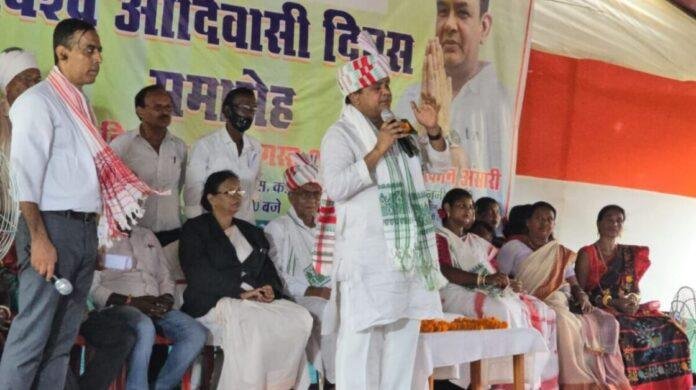 आदिवासियों