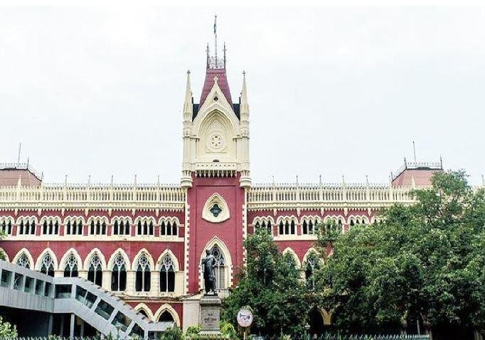 Breaking: कोलकाता निर्भया कांड पर हाईकोर्ट ने दागे सवाल – क्या छात्रा की लाश सड़क पर पड़ी थी कि उसकी मौत को अस्वाभाविक बताया?, अभी सुनवाई जारी कलकत्ता हाईकोर्ट