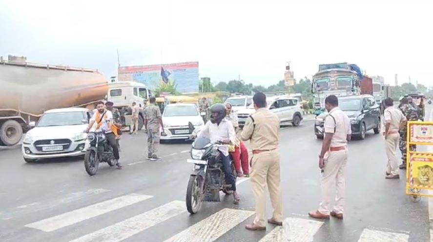 Bokaro में चला एंटी क्राइम चेकिंग अभियान, डीएसपी ने...