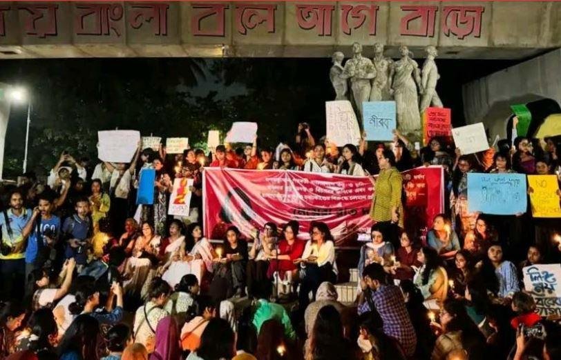 Breaking : कोलकाता निर्भया कांड में लगातार दूसरे दिन पूर्व प्रिंसिपल संदीप से सीबीआई की पूछताछ जारी, संदीप बोले- मैं गिरफ्तार नहीं हुआ 1 22Scope News कोलकाता निर्भया कांड को लेकर बांग्लादेश की राजधानी ढाका में विद्यार्थियों का प्रदर्शन