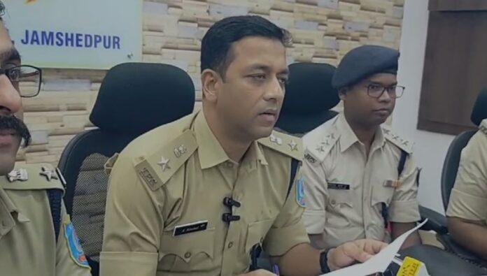 Breaking : शोरुम फायरिंग मामले में मास्टरमाइंड सहित 4 शातिर अपराधी गिरफ्तार...