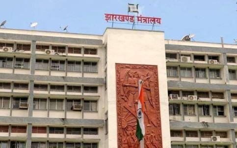 11001 सहायक पुलिसकर्मियों की नजरें अब अगली कैबिनेट बैठक पर, सरकार से जल्द राहत की उम्मीद