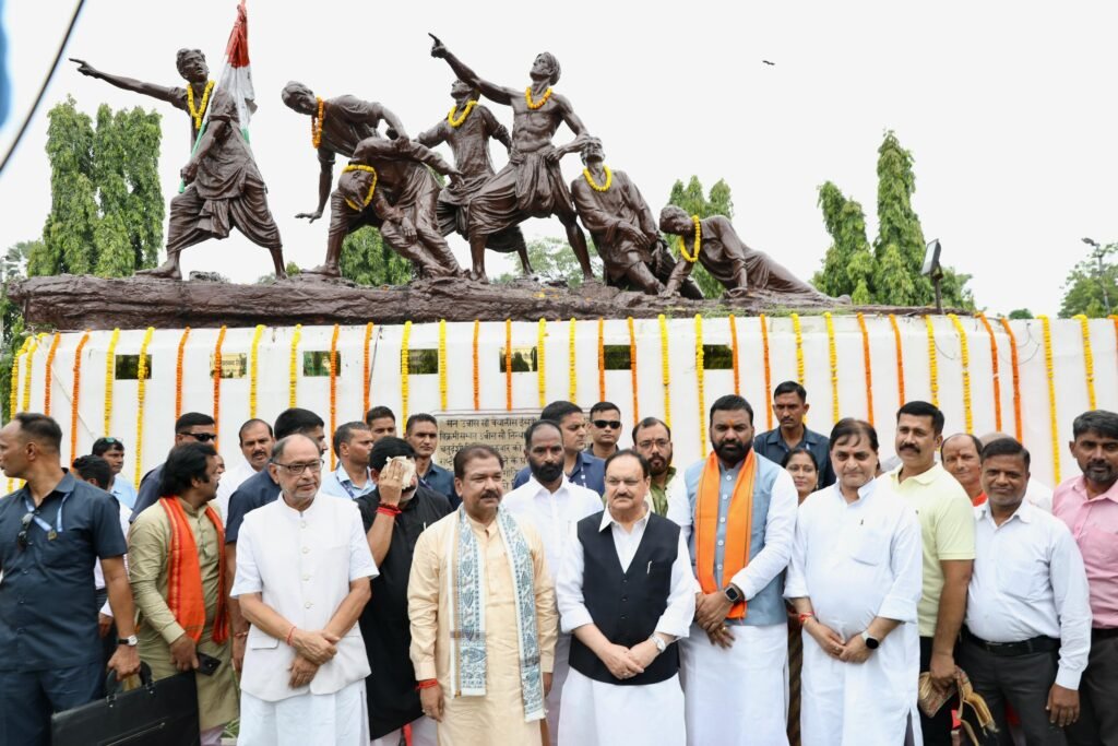 Breaking : सप्तमूर्ति पर माल्यार्पण करने के बाद पार्टी दफ्तर पहुंचे नड्डा 2 22Scope News JP Nadda 1 2 22Scope News
