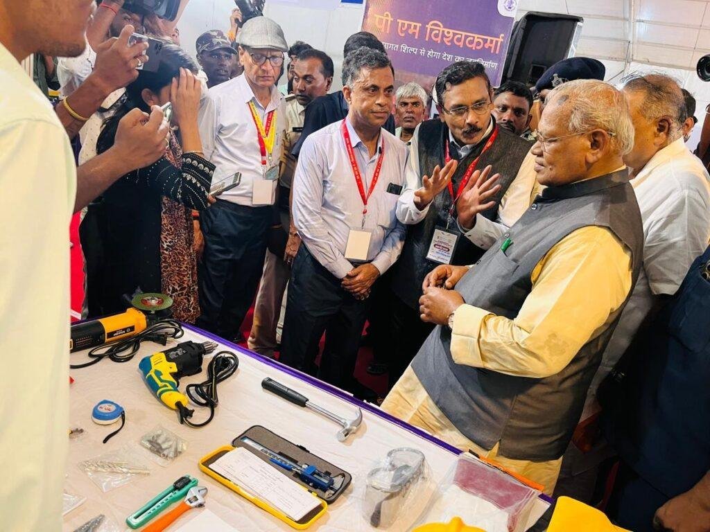 मांझी ने कहा- नरेंद्र मोदी देश के सफल सामाजिक चिकित्सक