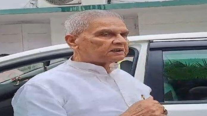 Mantri Bijendra Yadav JDU की बैठक में नाराज हुए मंत्री विजेंद्र, गुस्से में बोले- मैं पार्टी में नहीं हूं