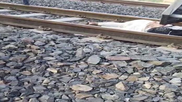 ट्रेन चालक की तत्परता से एक छात्रा की बच गई जान
