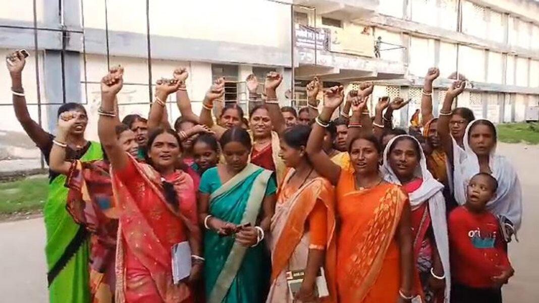 10 सूत्री मांगों को लेकर जीविका दीदियों का मार्च, सरकार के खिलाफ की नारेबाजी