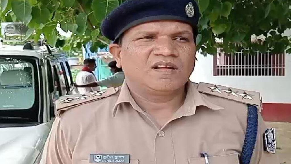 अपराधियों का तांडव जारी, बाइक सवार युवक को मारी गोली, हालत नाजुक अपराधियों का तांडव जारी, बाइक सवार युवक को मारी गोली, हालत नाजुक