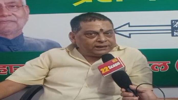 नीरज का RJD पर तंज, कहा- राजनीति के चंदू खाना में बहुत पैदा हो गए हैं इंजीनियर