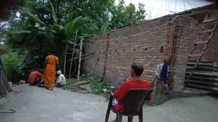 सीवान में खुलेआम बेची जा रही है शराब, पुलिस बनी मूकदर्शक