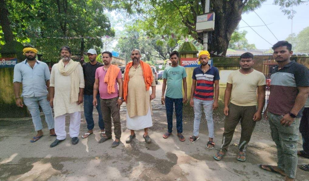 Bokaro : चाकू का भय दिखाकर कलेक्शन बॉय से लूट लिए इतने रुपए, मामला दर्ज...