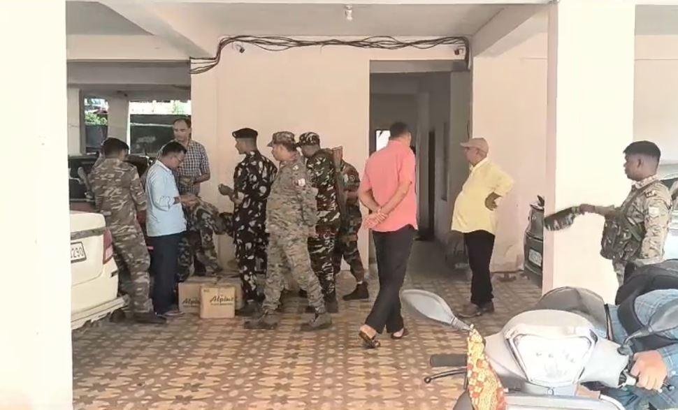 Breaking : Ranchi में कई जगहों पर एसीबी की दबिश, इस मामले में...
