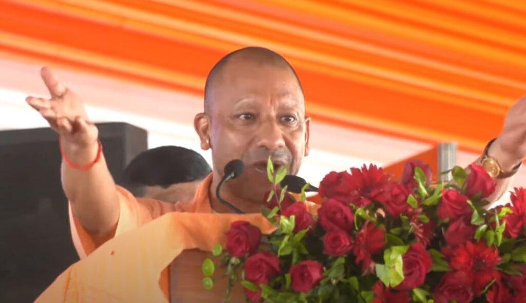 Breaking : CM Yogi का ऐलान – कानून को ठेंगा दिखाने वाले का काम तमाम करेगी सरकार, माफियागिरी नहीं चलेगी | 22Scope News यूपी के अंबेडकरनगर में रविवार को सीएम योगी का संबोधन।