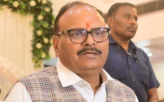 उप मुख्यमंत्री ब्रजेश पाठक-min उप मुख्यमंत्री ब्रजेश पाठक