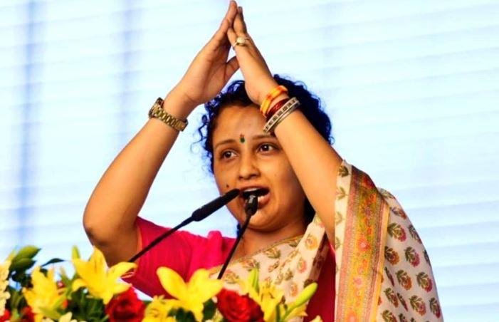 Giridih : बाल-बाल बची कल्पना सोरेन, कार्यक्रम से पहले हो गया बड़ा हादसा...