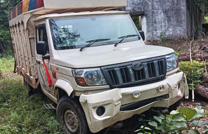 Giridih से अवैध माइका लदा इतने का माल पकड़ाया, वाहन जब्त...