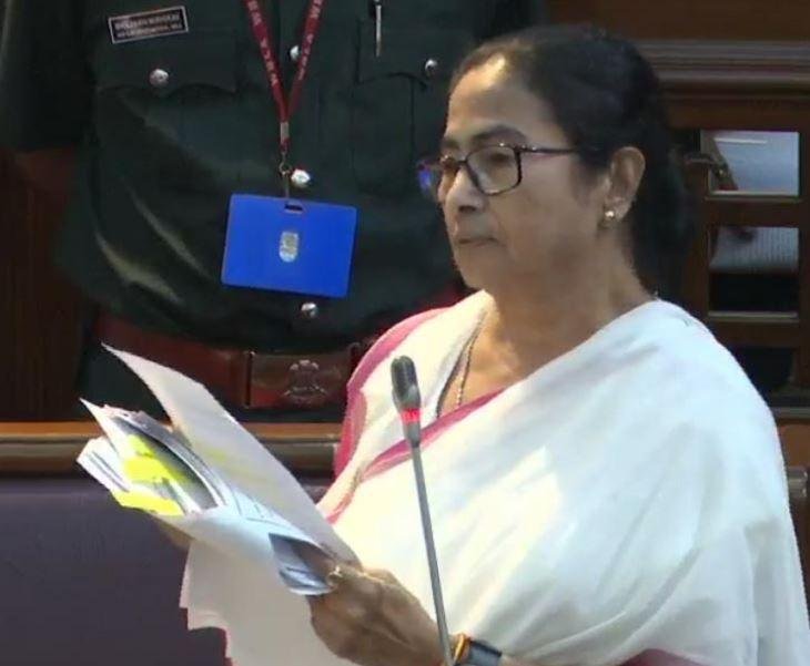 Breaking : बंगाल में दुष्कर्म विरोधी विधेयक पारित, गठित होगा अपराजिता टास्क फोर्स, ममता बोलीं – देश के लिए लज्जा हैं प्रधानमंत्री, इस्तीफा दें 1 22Scope News ममता बनर्जी