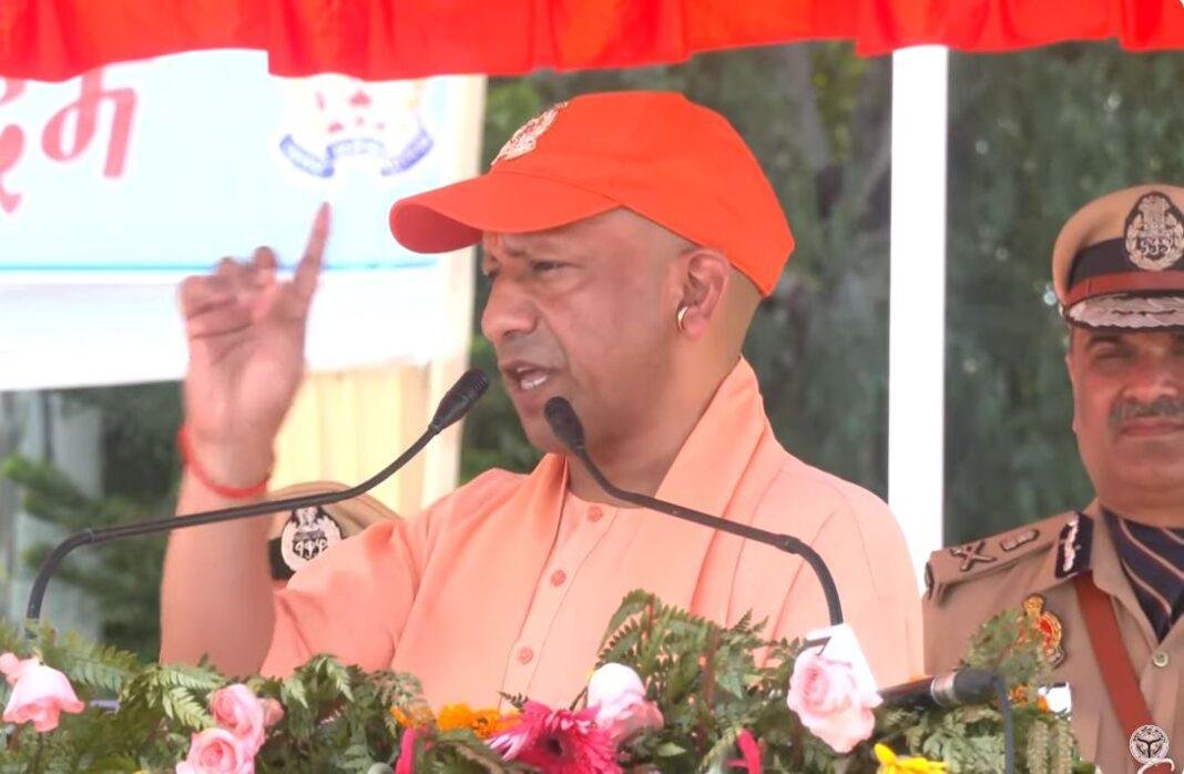 मुरादाबाद पुलिस एकेडमी में सीएम योगी