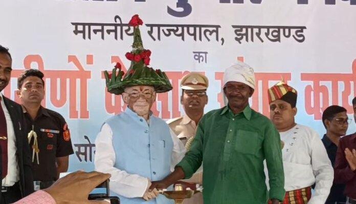 राज्यपाल संतोष गंगवार