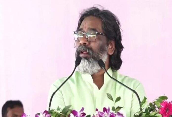 Ranchi : सीएम हेमंत का बड़ा बयान, कोरोना वैक्सीन के कारण गयी अभ्यर्थियों की जान, बीजेपी ने...