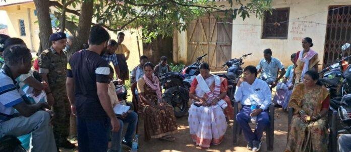 स्वास्थ्य विभाग की टीम