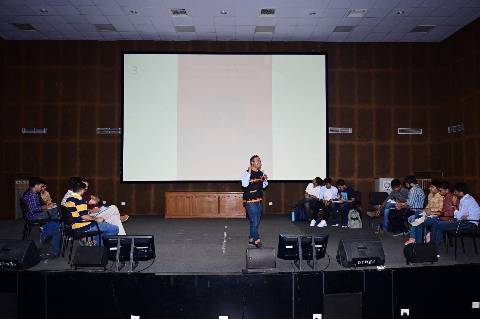 Bihar Open Quiz प्रतियोगिता में ‘अगाथा क्विज़टी’ बनी विजेता, सेंट कैरेंस हाई स्कूल पटना...