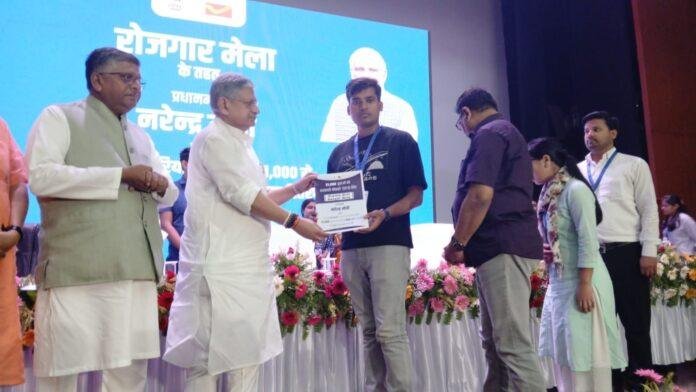 Double Engine Double Engine