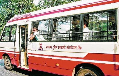 130038 दुर्गा पूजा के दौरान श्रद्धालुओं के लिए रांची में रातभर चलेंगी सिटी बसें, महिलाओं और बुजुर्गों को मिलेगी प्राथमिकता