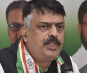 130070 कांग्रेस नेता राजेश ठाकूर: 'चुनाव आयोग के फैसले में राजनीति की बू, हम पूरी तरह तैयार हैं'