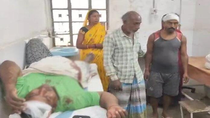 जबरदस्ती रास्ता कब्जा करने के विवाद में जमकर हुई 2 पक्षों के बीच मारपीट