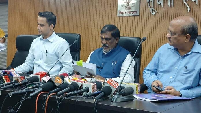 प्रत्येक पंचायत व वार्ड में जल्द लगेगा 10-10 सोलर स्ट्रीट