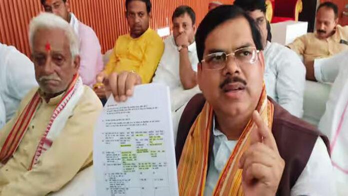 सांसद सुधाकर की बढ़ सकती है मुश्किलें, बीजेपी नेता ने भेजा लीगल नोटिस