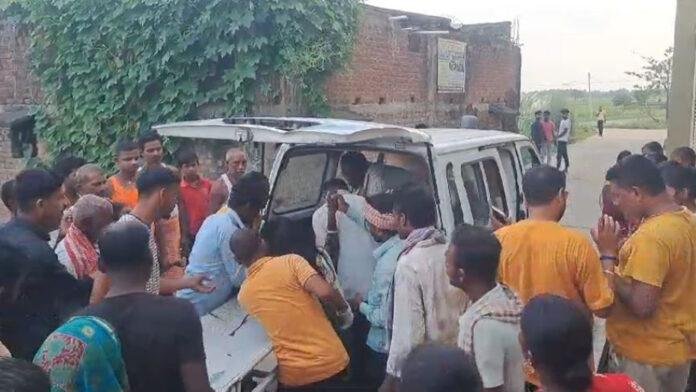 करकट बिगहा देवी मंदिर में दौड़ा करंट, एक महिला की मौत, 2 बच्चा सहित 15 घायल
