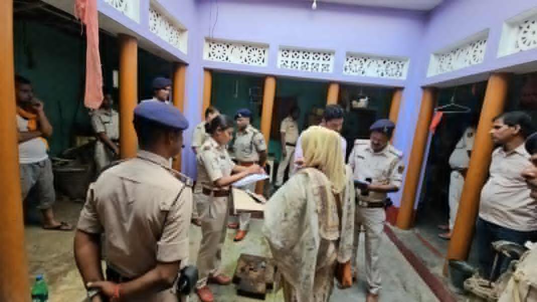 घर में चोरी के दौरान वृद्ध व्यक्ति की गोली मारकर हत्या, परिवार में मचा कोहराम