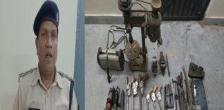अवैध मिनी गन फैक्ट्री पर STF ने बोला धावा, भारी मात्रा में निर्मित व अर्द्ध निर्मित शस्त्र बरामद