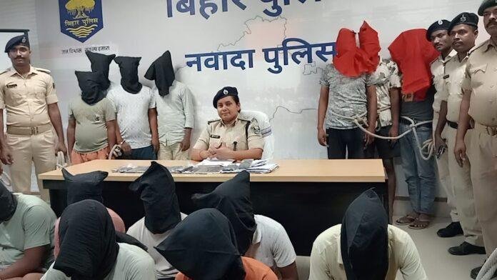 साइबर क्राइम कर रहे 15 अपराधी को SIT ने किया गिरफ्तार