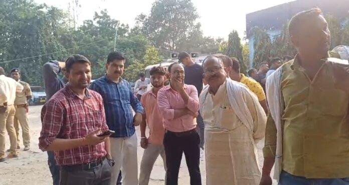 Gopalganj में मूर्ति विसर्जन के दौरान एक युवक की डूब कर मौत, चार को लोगों ने बचाया