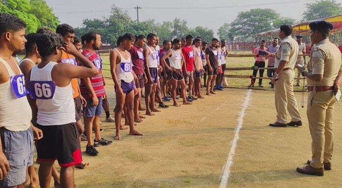 hrtu-min Bokaro : चौकीदार संवर्ग सीधी नियुक्ति के लिए शारीरिक दक्षता परीक्षा शुरू