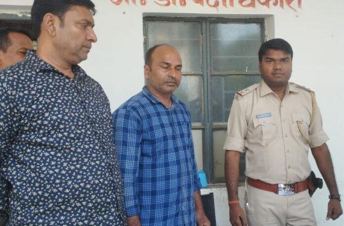 Ranchi से ITBP में परीक्षा पास कराने के नाम ठगी करते दो ठग धराए, इतने में...