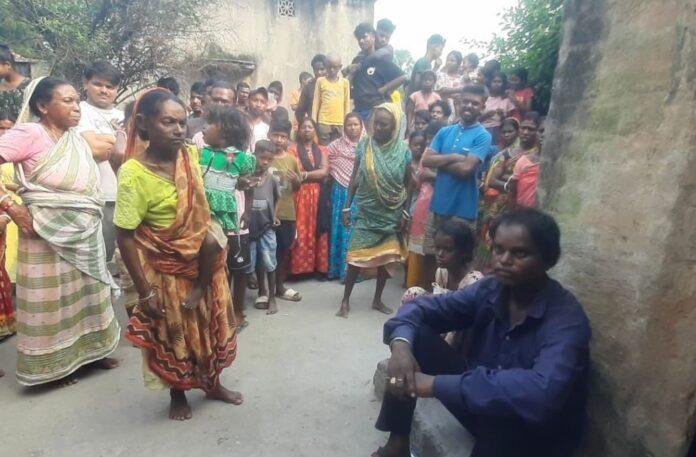 Dhanbad : पिता बना हैवान, पटक कर ले ली दूधमूही बच्ची की जान और...