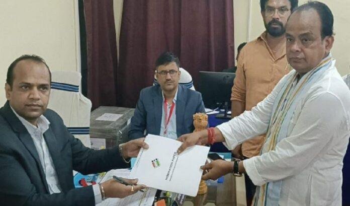 Jamtara Assembly Seat : जामताड़ा से इंडिया गठबंधन प्रत्याशी इरफान अंसारी ने किया नामांकन...